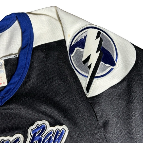 Vintage 90s CCM Tampa Bay Lightning Hockey Jersey - Picture 3 of 5